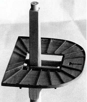 Обработанный топ грот-мачты Обработанный топ грот-мачты