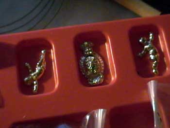 Металлические украшения