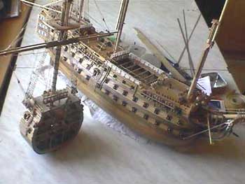 Корабль и сечение