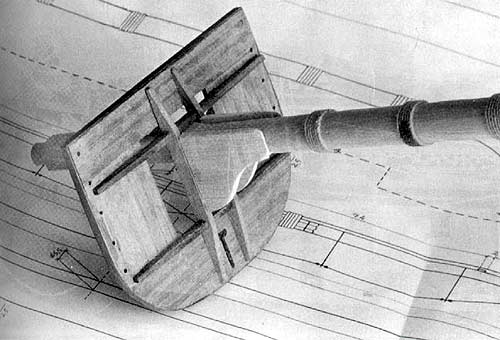 Грота-марс снизу Грота-марс снизу