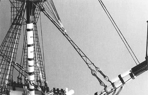 Штаг-анапуть с анапуть-блоком и вязка штага и лось-штага