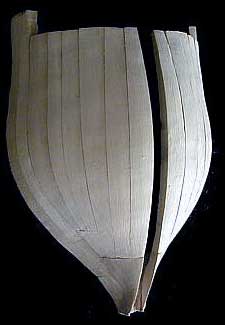 Носовая часть с якорными клюзами