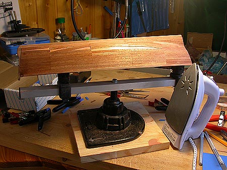 Чистовая обшивка корпуса деревянной модели китайской джонки