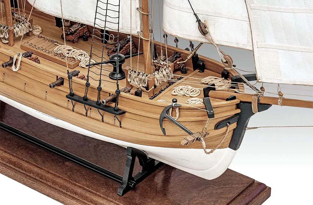 Пиратская шхуна (Adventure pirate schooner) + (Стартовый набор инструментов)