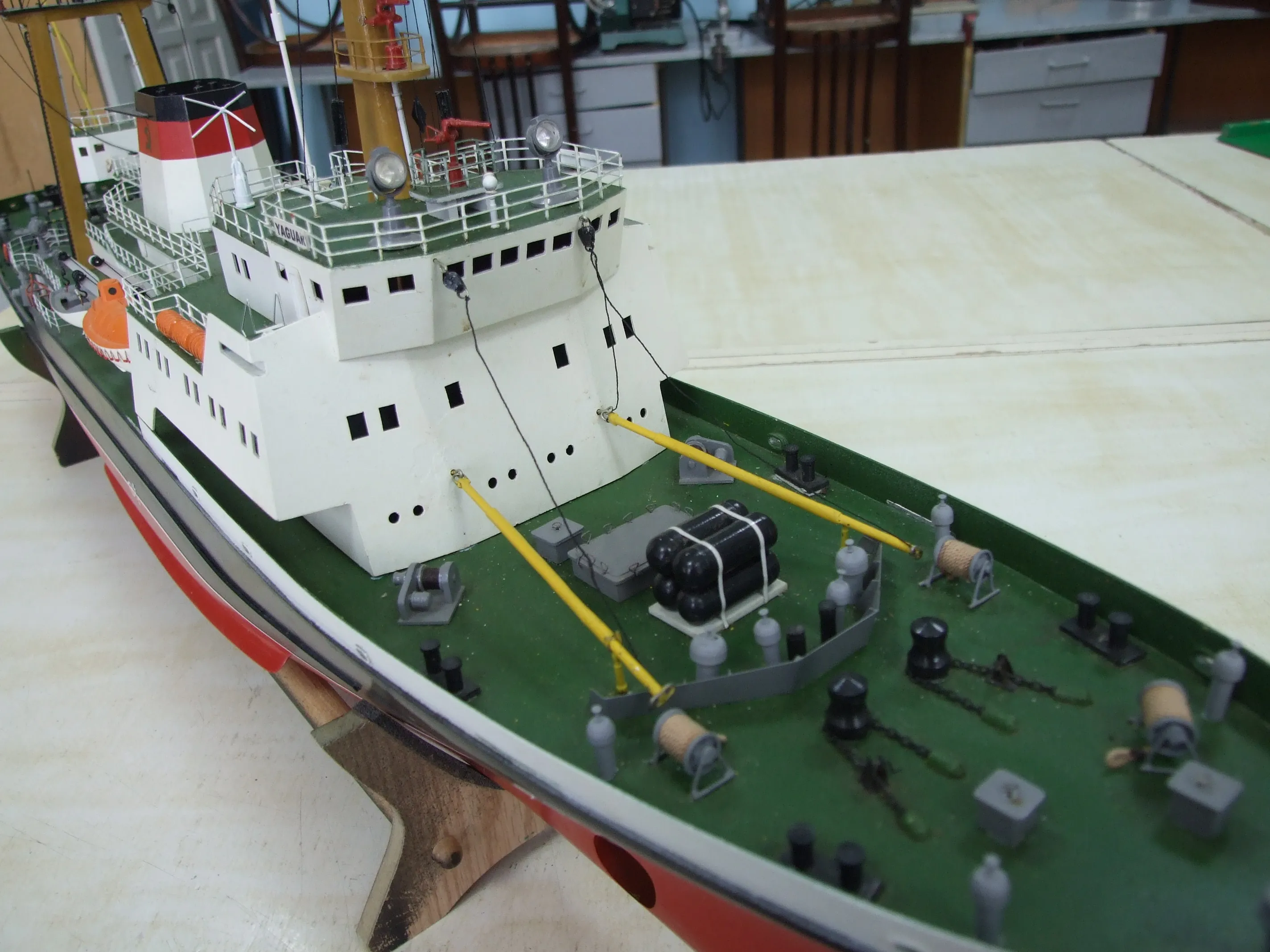 Модель корабля Морской спасательный буксир пр. 1453 Ягуар - Верфь на Столе