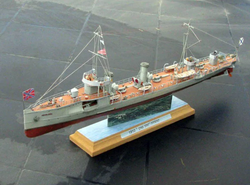 Модель из картона миноносец "Капитан Сакен"