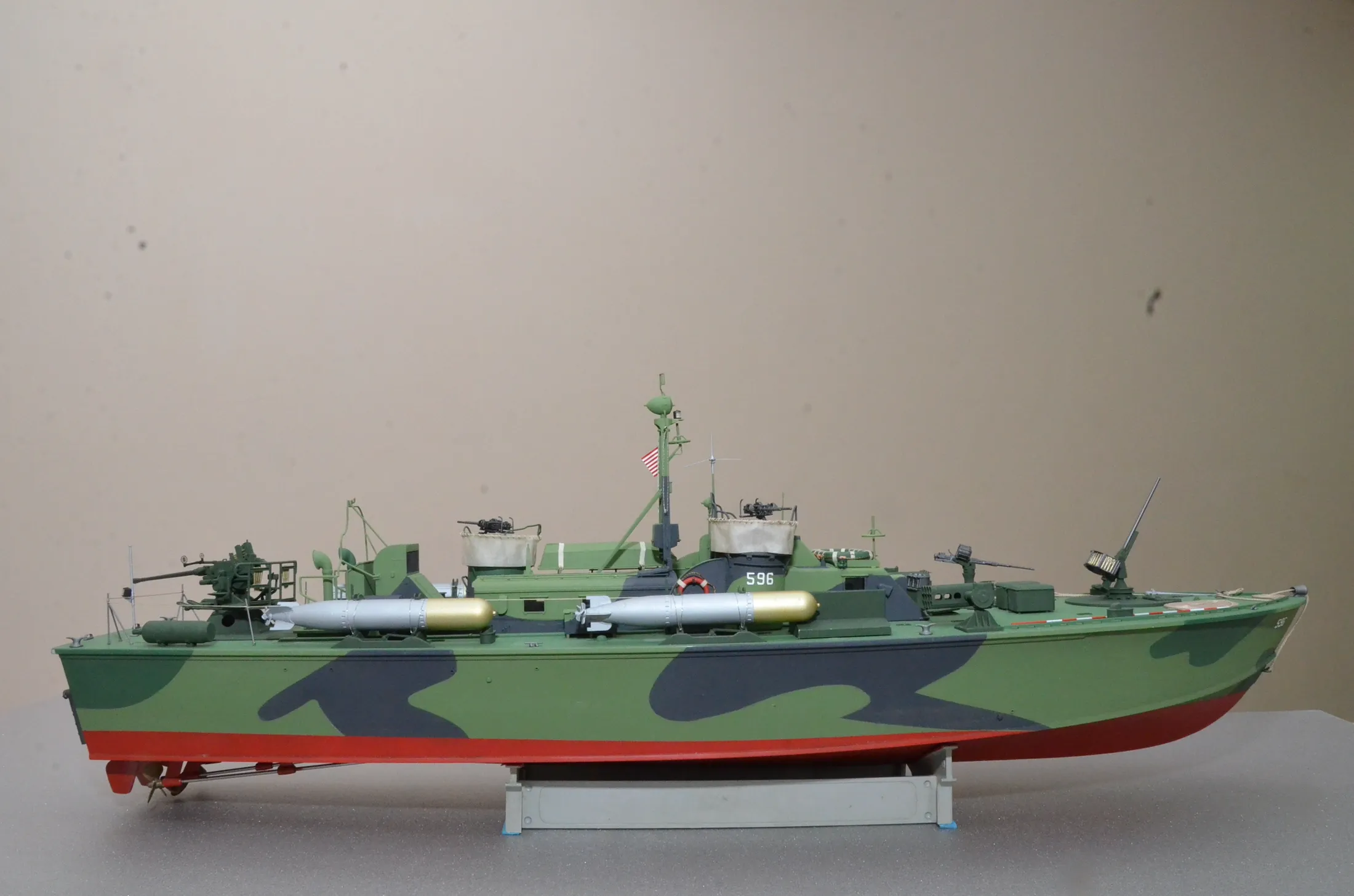 Модель корабля Elco 80 Torpedo Boat PT-596  - Верфь на Столе