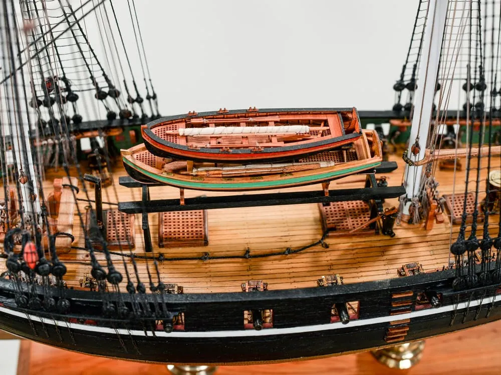 Модель Бриг Меркурий 1:72