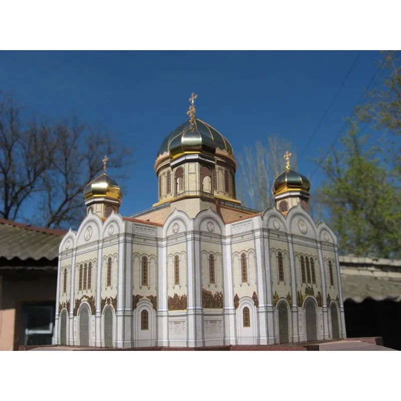 Модель из бумаги Храм Христа Спасителя