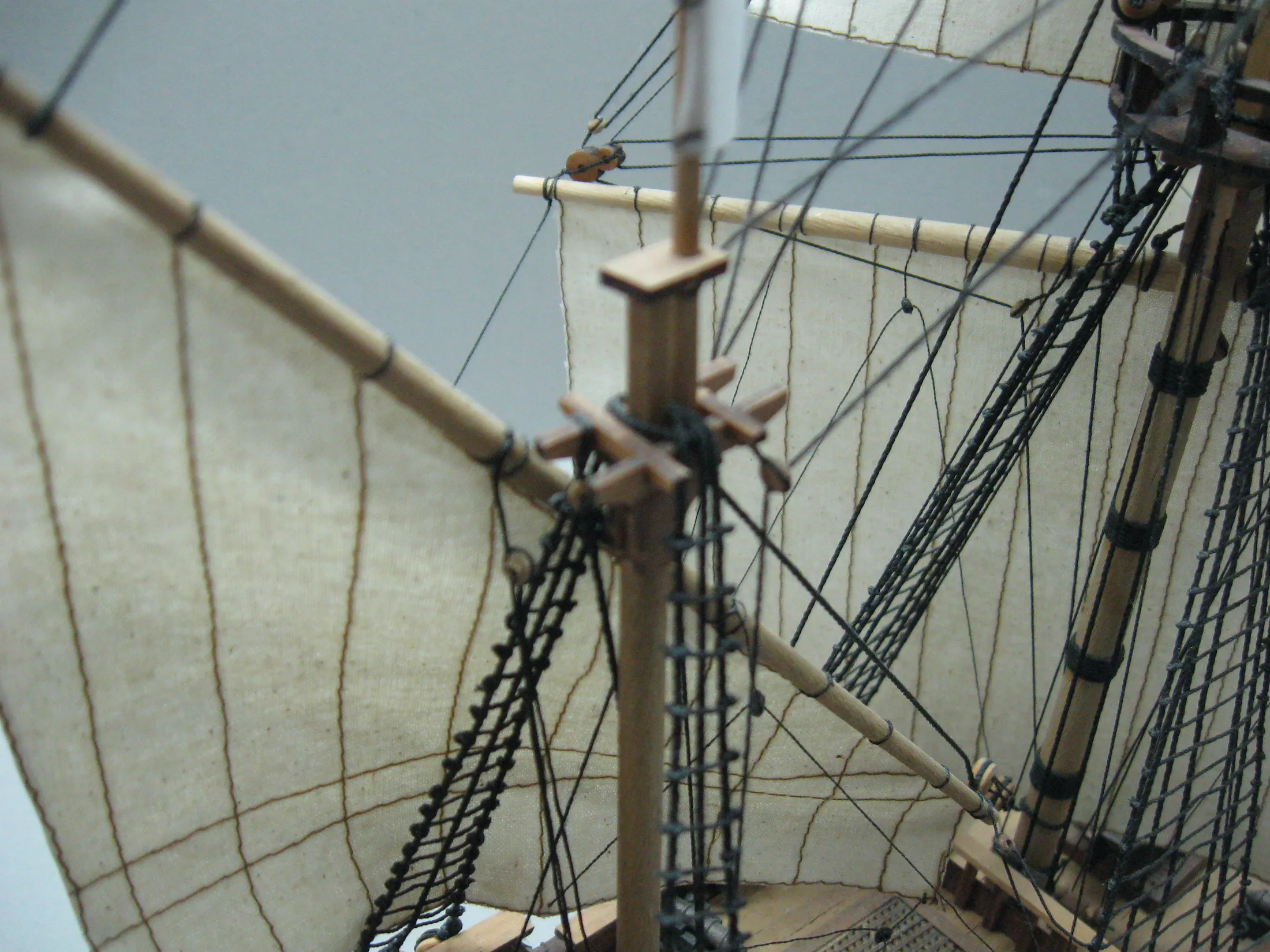 Модель корабля Галеон Золотая Лань - Верфь на Столе