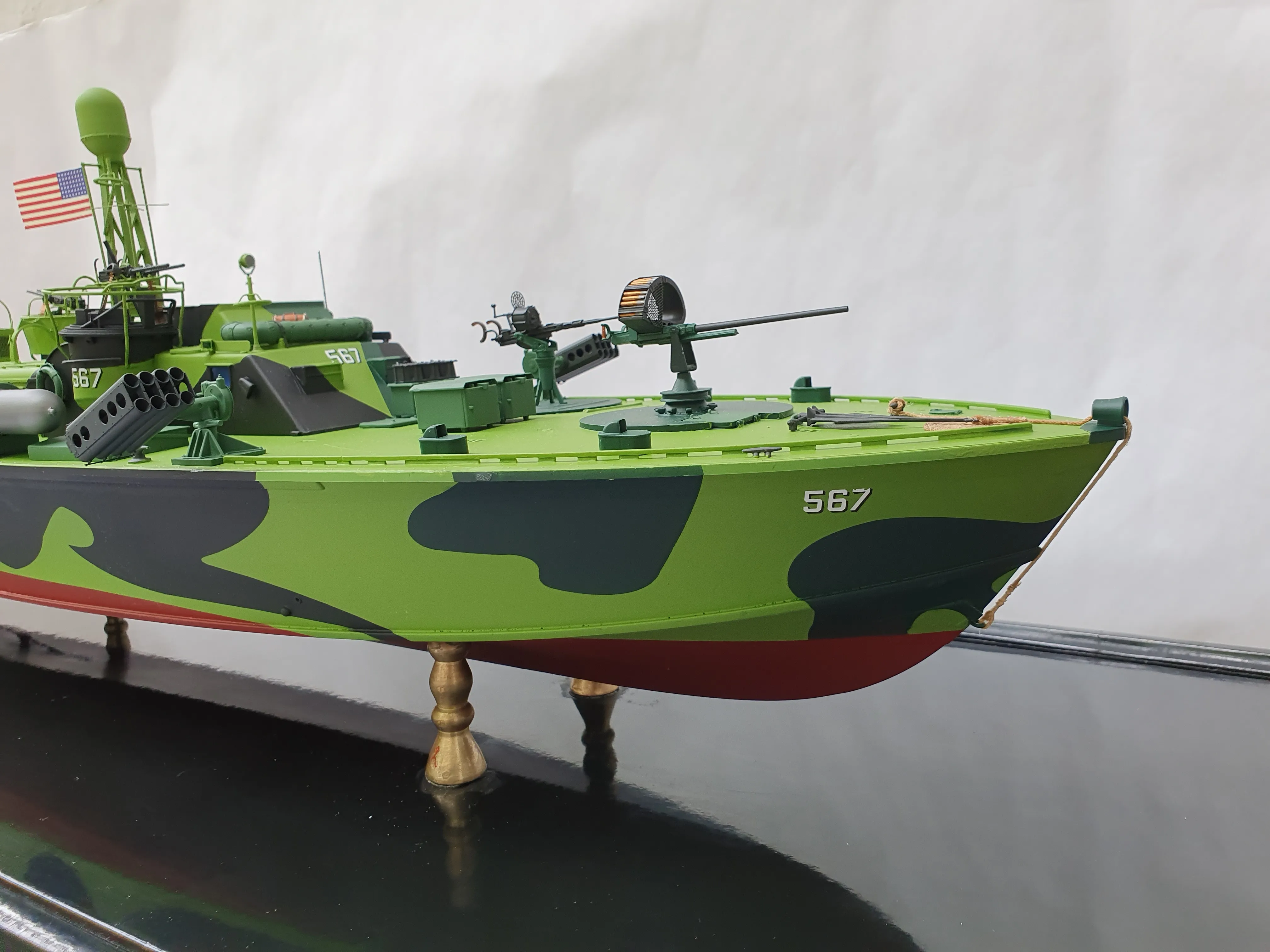 Модель корабля ELCO 80 TORPEDO BOAT PT-567 - Верфь на Столе
