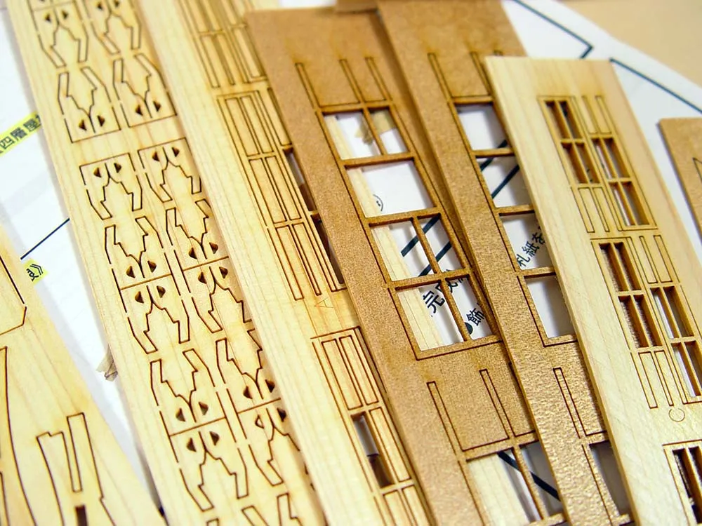 5-ти ярусная пагода Horyu-Ji + (Стартовый набор инструментов)