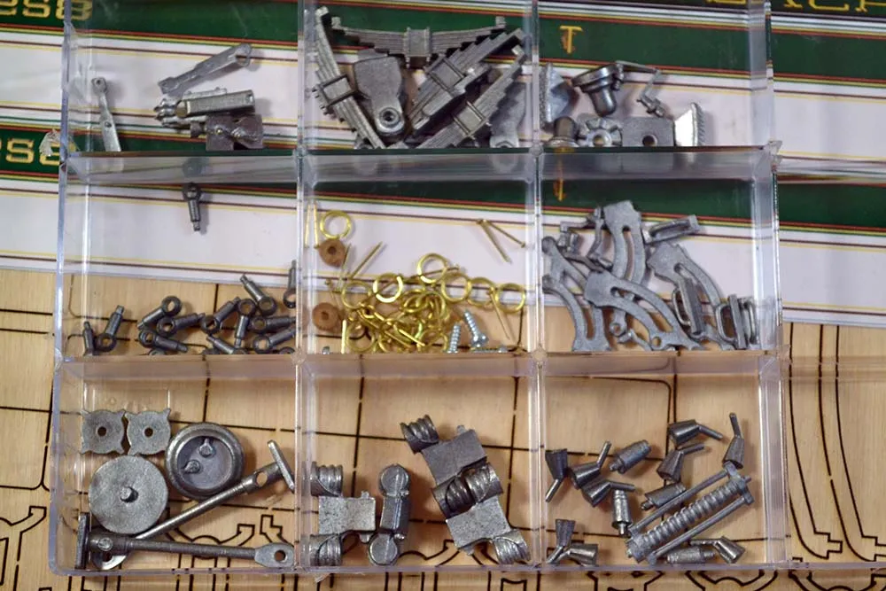 Модель трамвая BUENOS AIRES + (Стартовый набор инструментов)