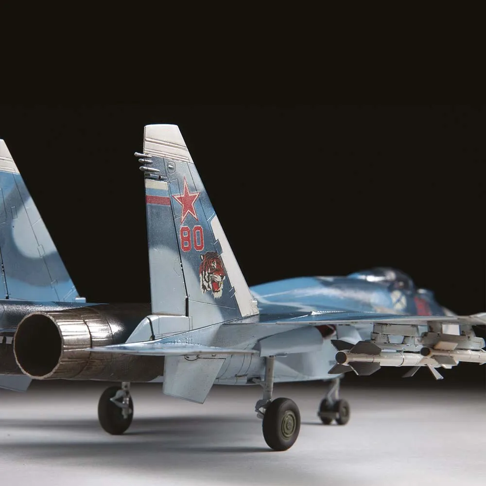 Самолет "Су-33" (подарочный набор)