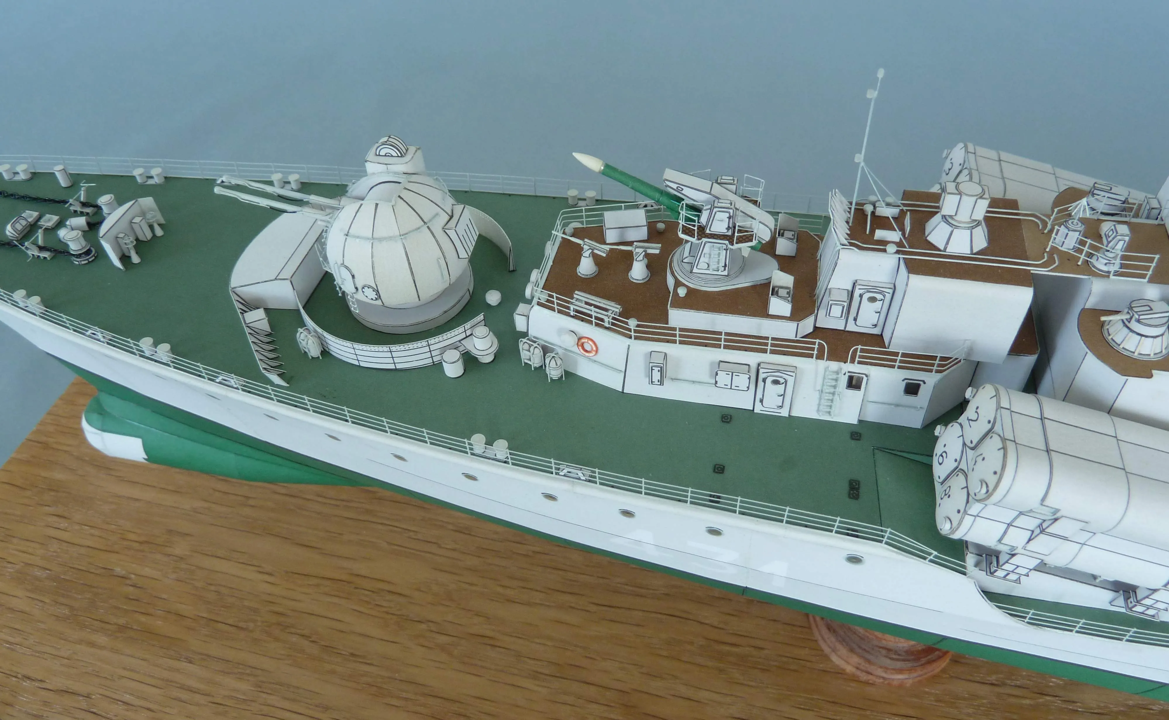 Модель корабля ЭМ пр. 956 "Современный"  - Верфь на Столе