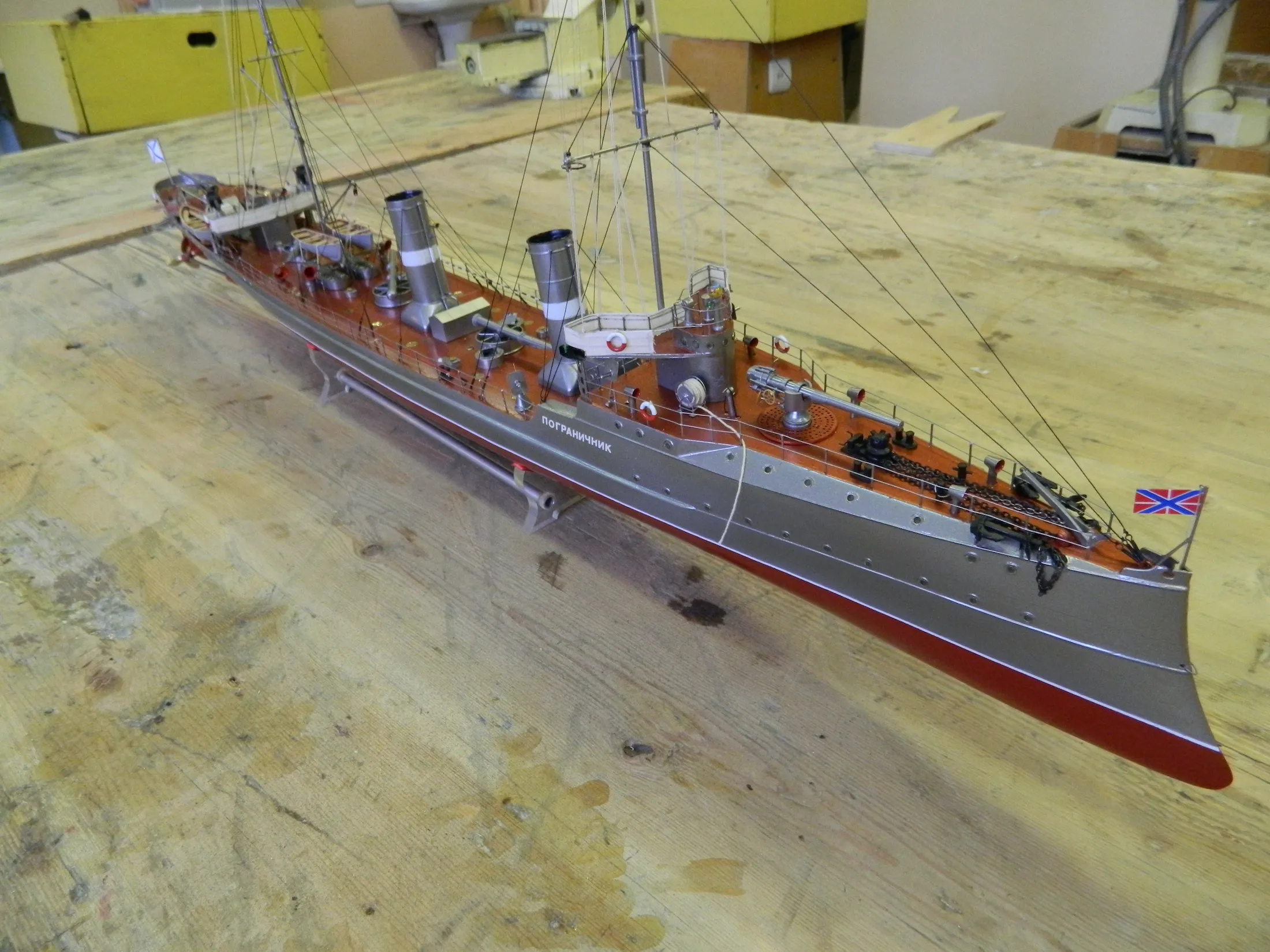 Модель корабля Эсминец «Пограничник» - Верфь на Столе
