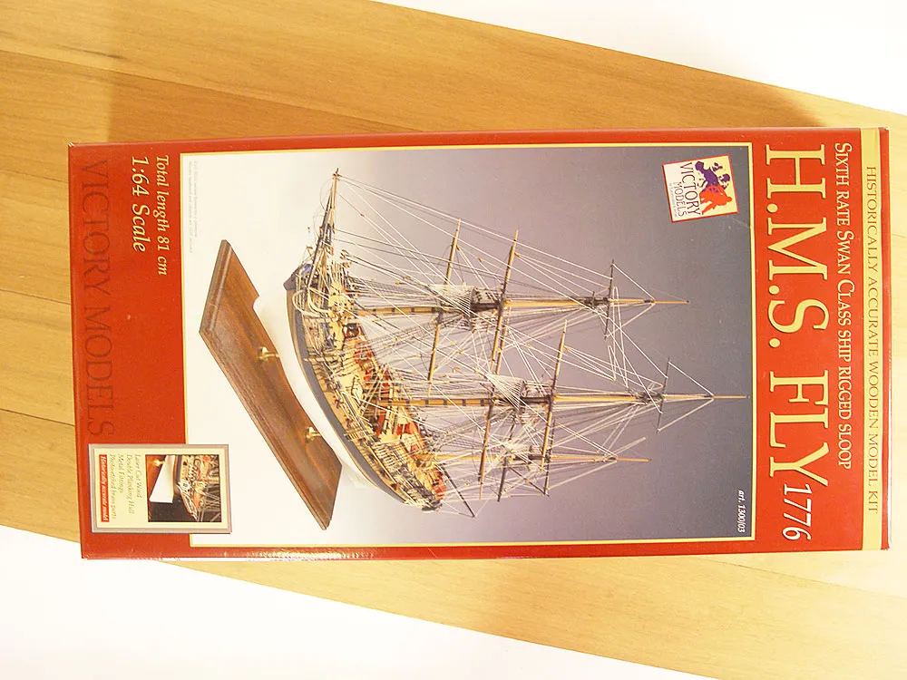 модель корабля HMS Fly