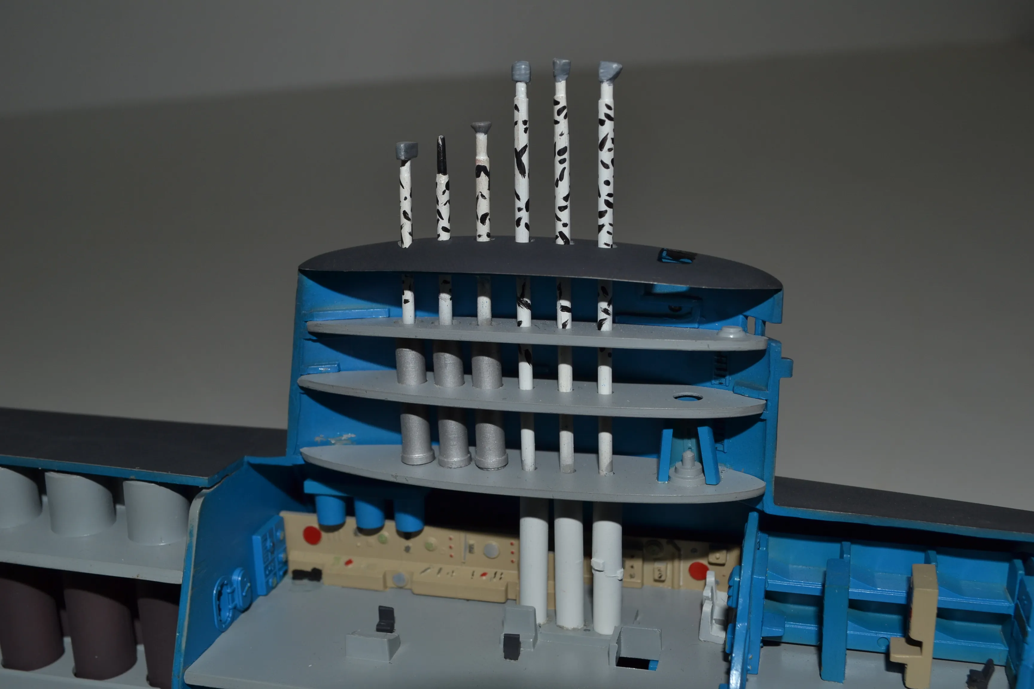 Модель корабля Подводный ракетоносец USS Andrew Jackson (SSBN-619) - Верфь на Столе