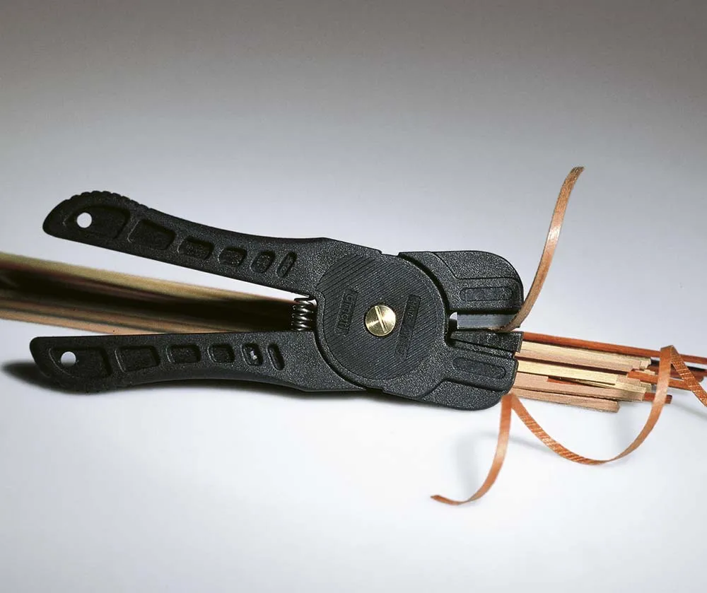 Инструмент для сгибания реек