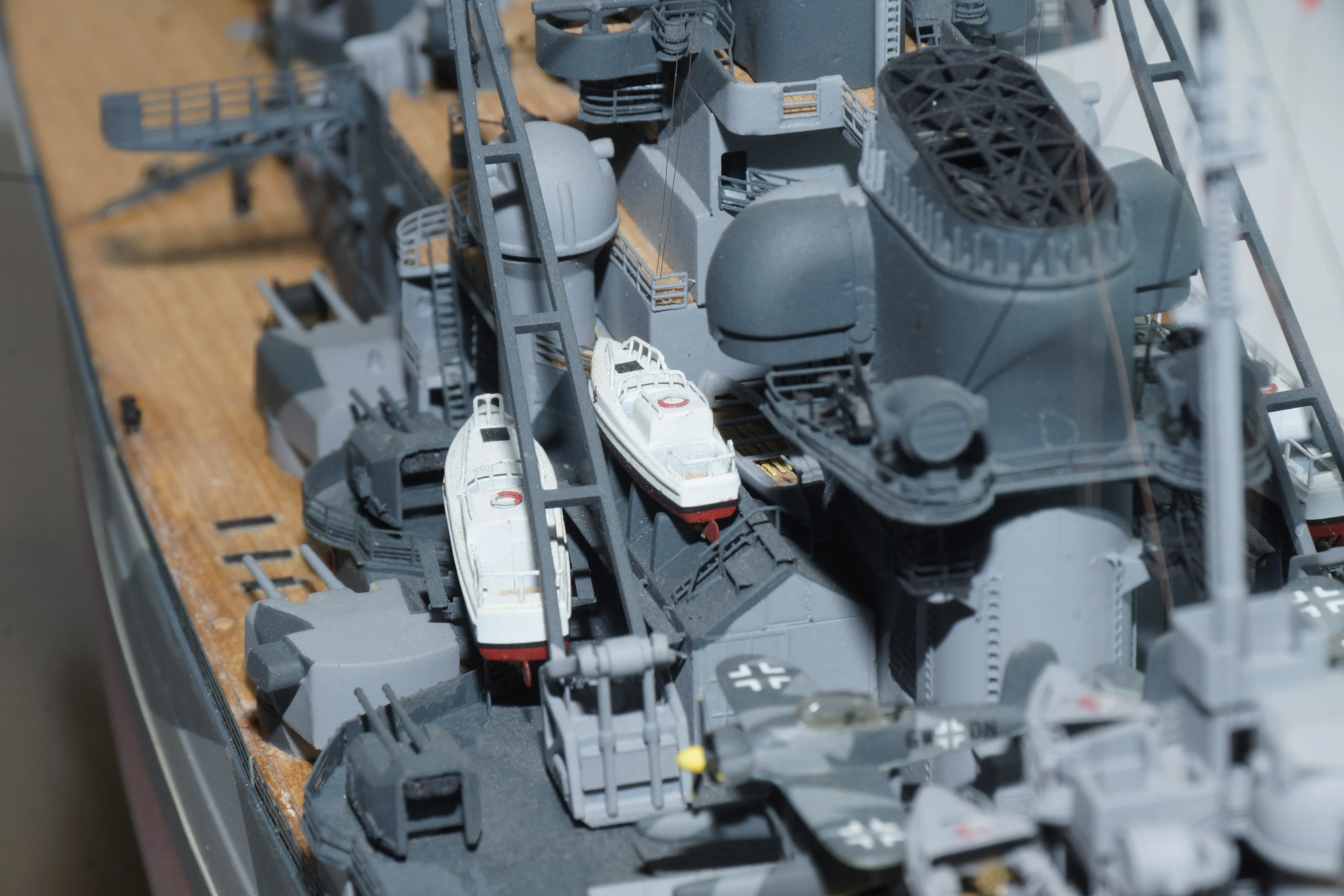 Модель корабля Линкор "Тирпиц" - Верфь на Столе