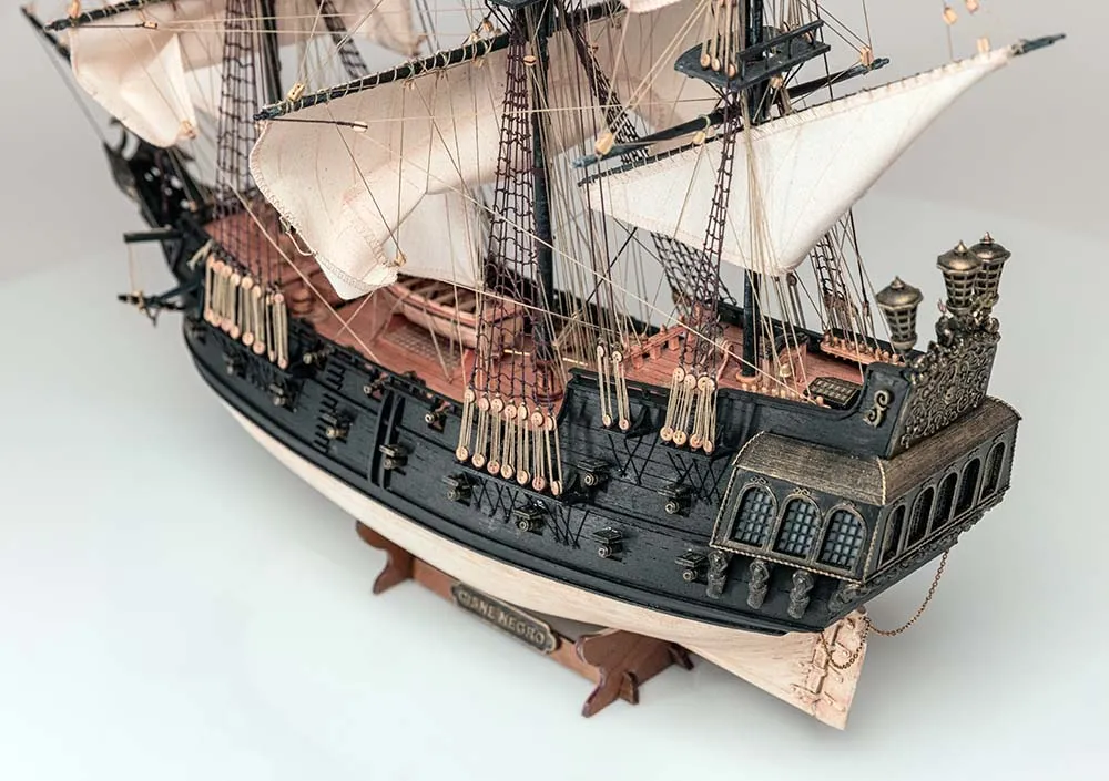 модель корабля своими руками Black Swan, пиратский корабль