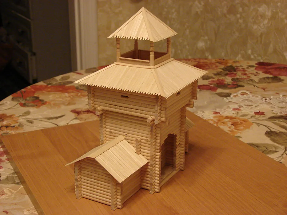 Надвратная Башня, 992 детали