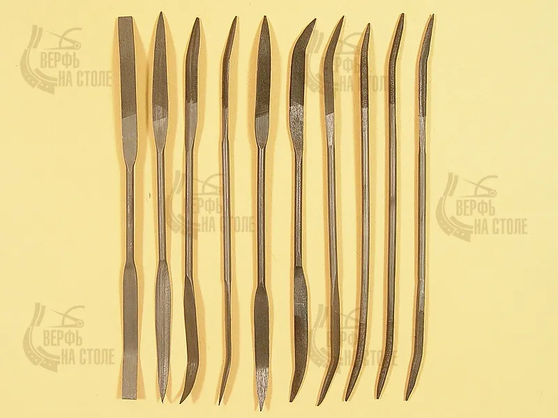Набор из 10 надфилей-рифлуаров длиной 140 мм