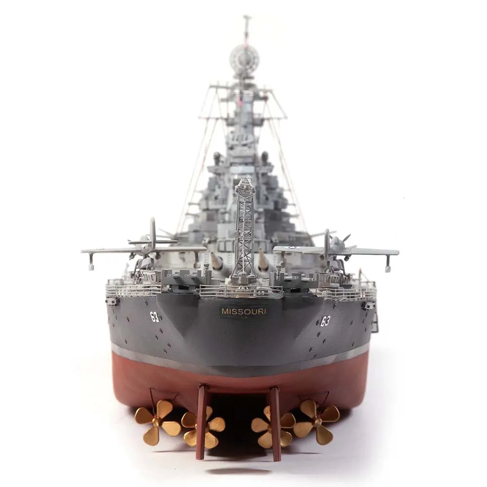 USS Missouri BB-63 + (Стартовый набор инструментов)