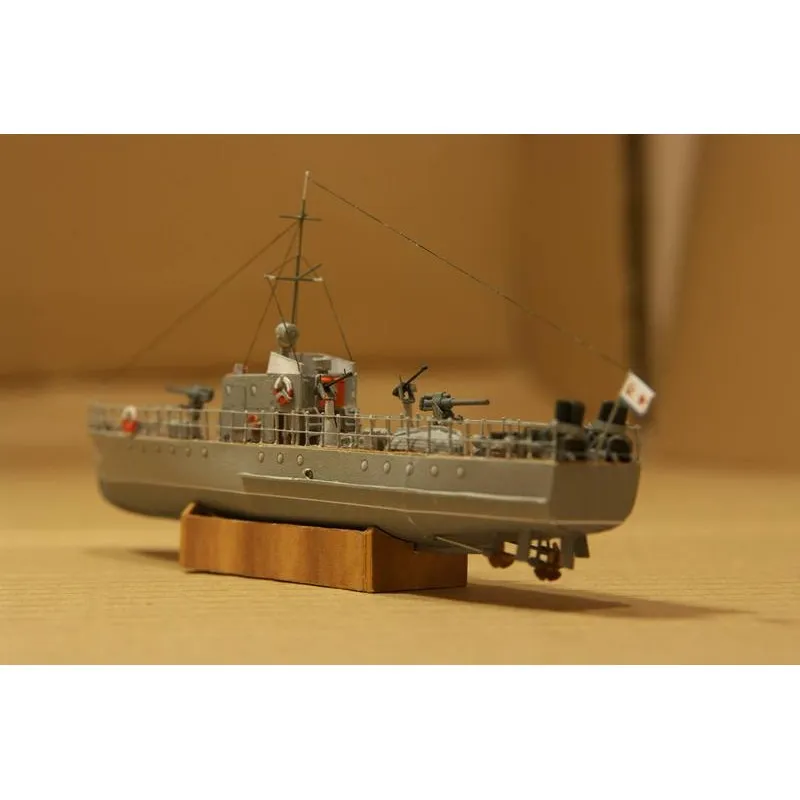 Модели из картона тральщик "Мина"+ морской охотник "МО-4", СССР 1940 г