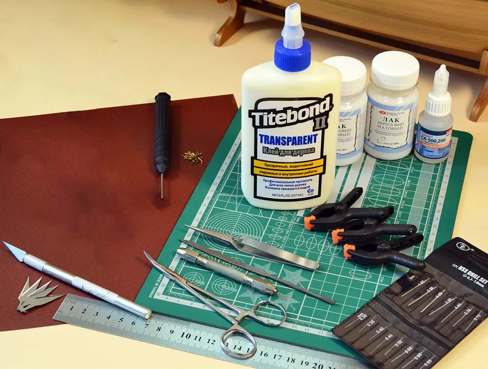 Модель паровоза PACIFIC 231 + (Полный набор инструментов, клея и краски)