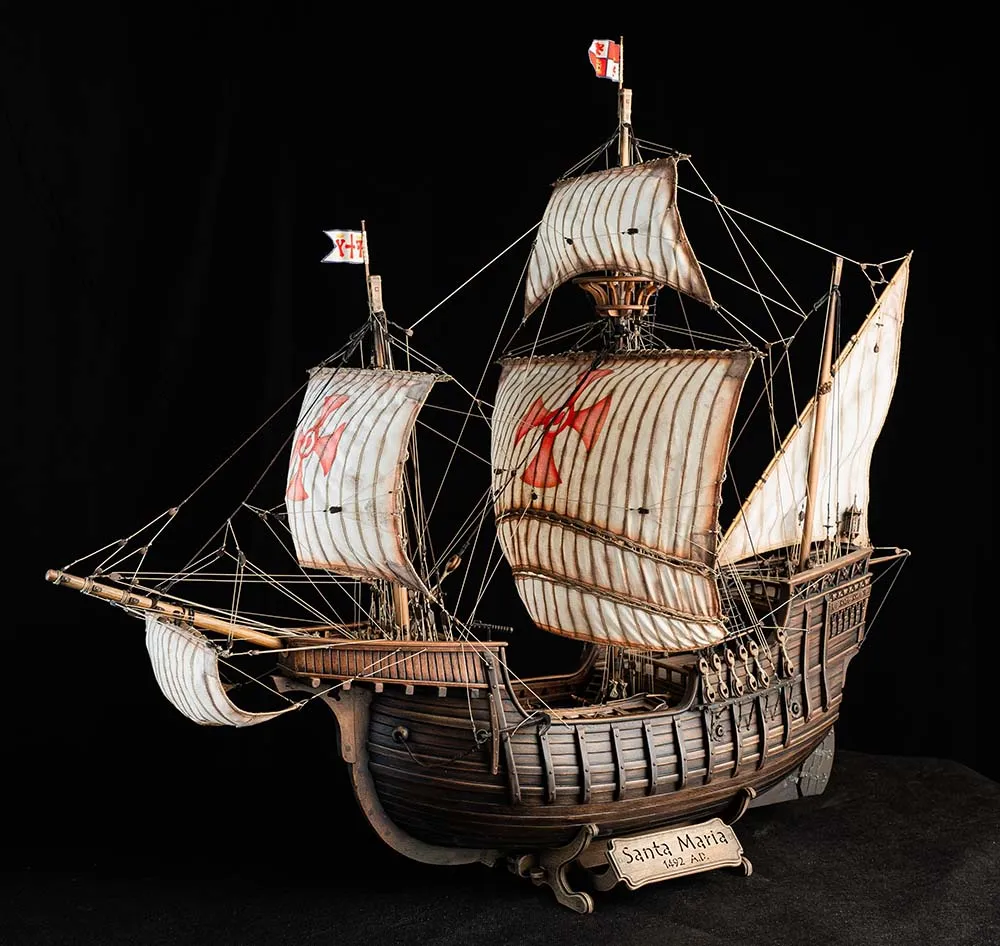 Santa Maria + паруса, подставка и стапель