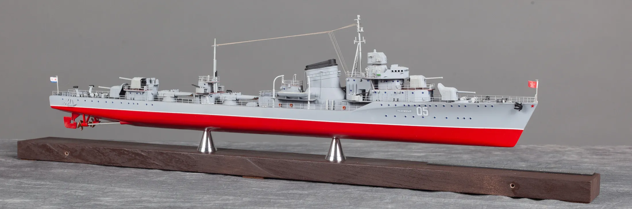 Модель корабля Эсминец проект 7 «Разумный». 1943 г. СССР - Верфь на Столе