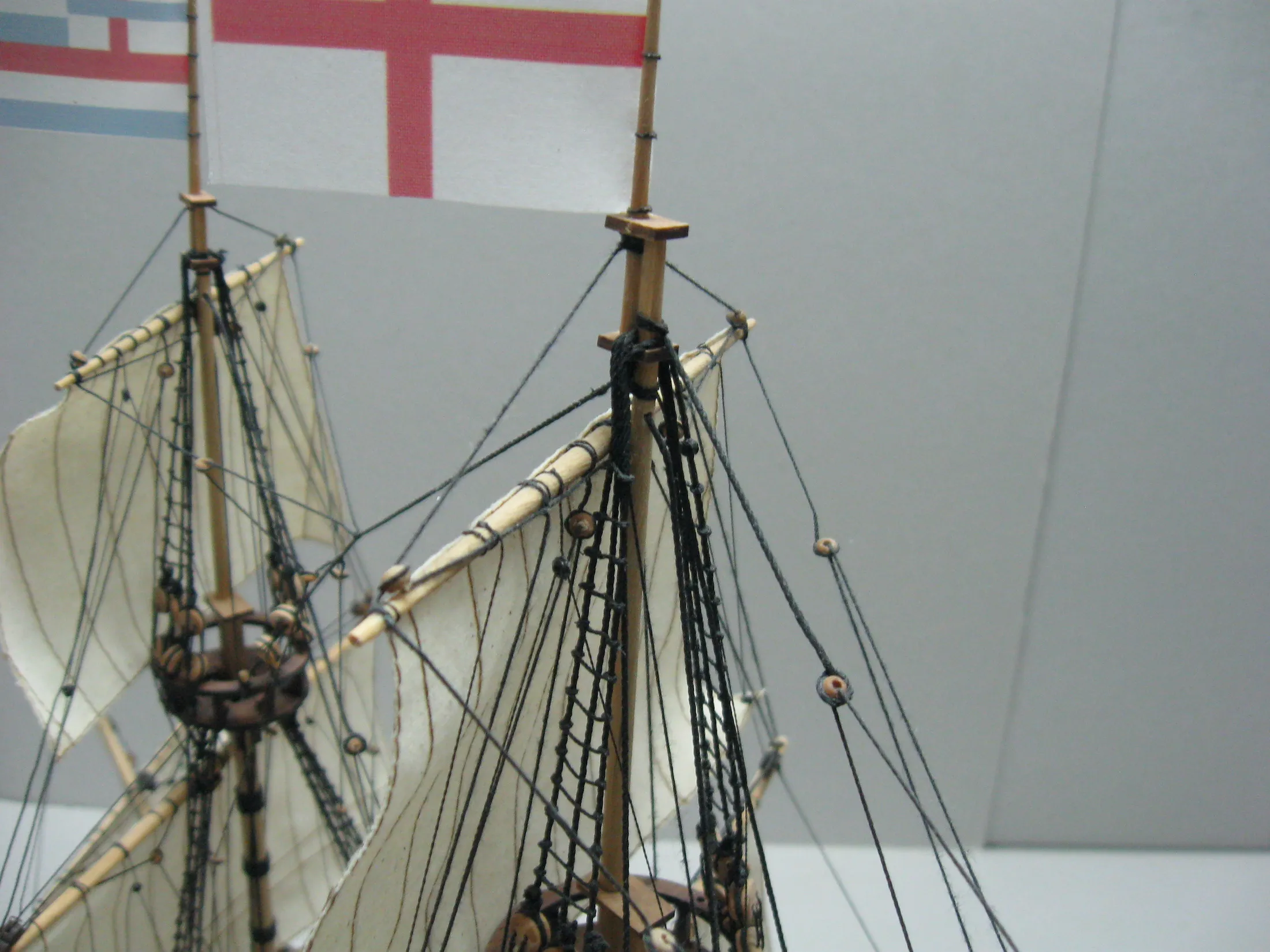 Модель корабля Галеон Золотая Лань - Верфь на Столе