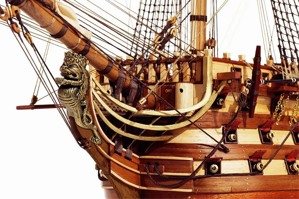 модель корабля своими руками Santisima Trinidad