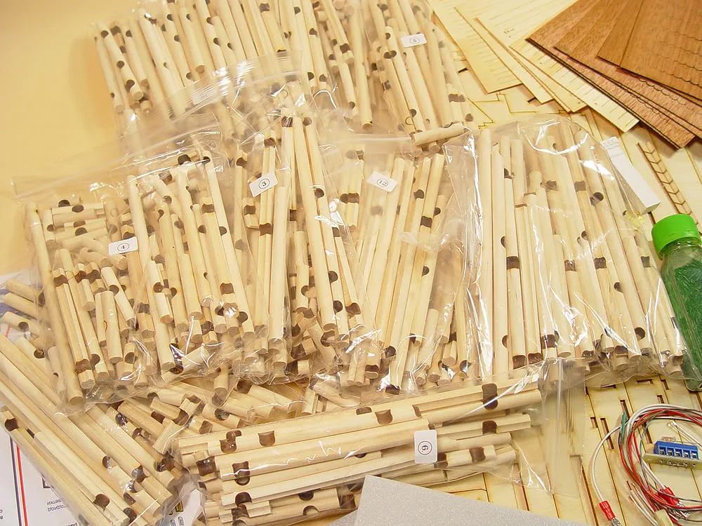 Охотничий домик с подсветкой, 3580 деталей