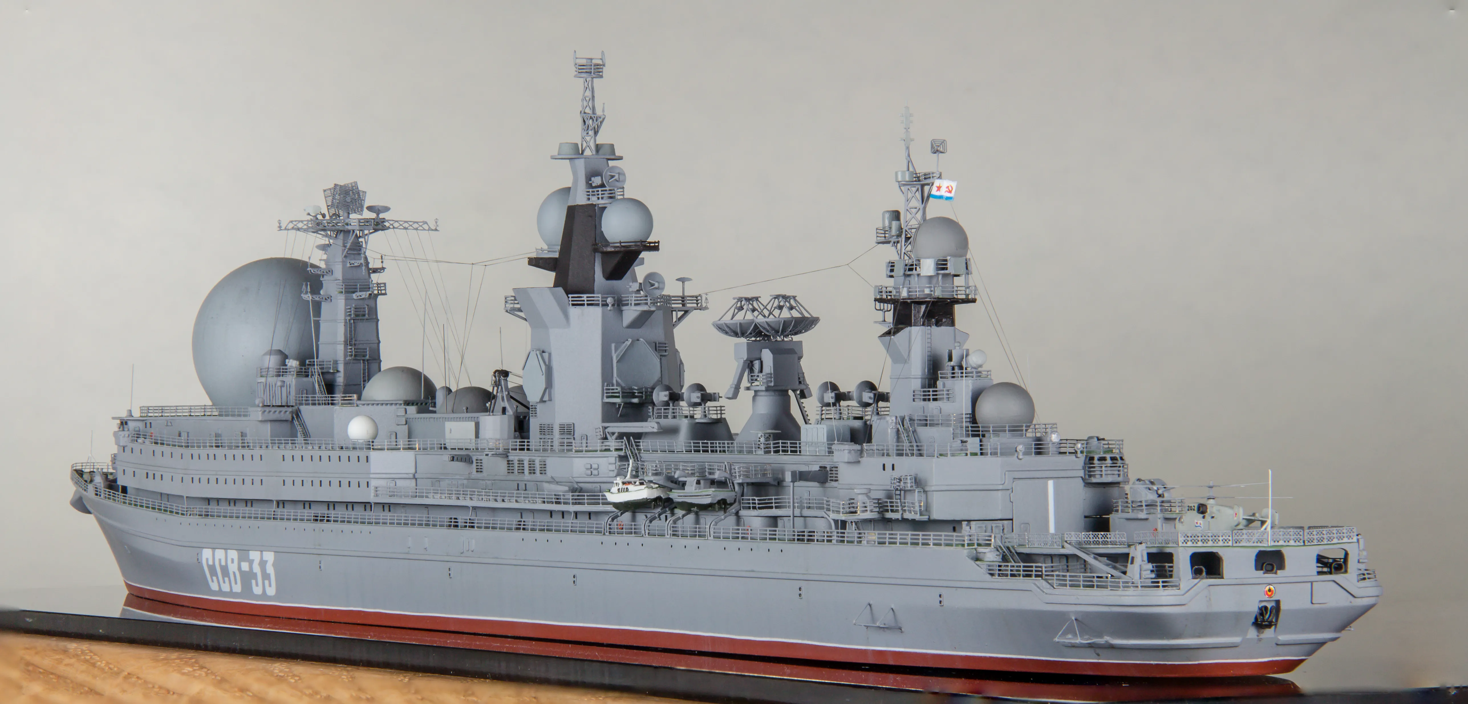 Модель корабля Большой атомный разведывательный корабль ССВ-33 «Урал» - Верфь на Столе