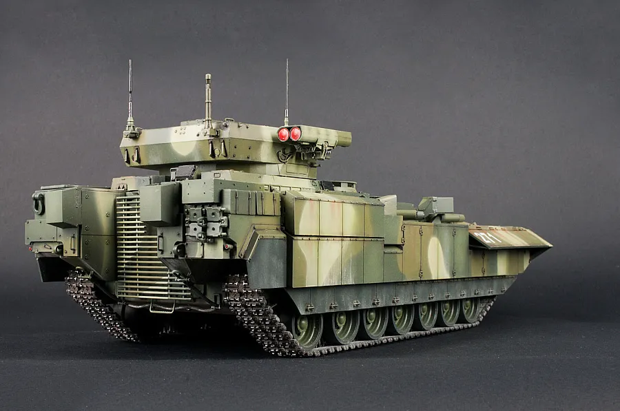 Российская тяжелая боевая машина пехоты ТБМПТ Т-15 "Армата"