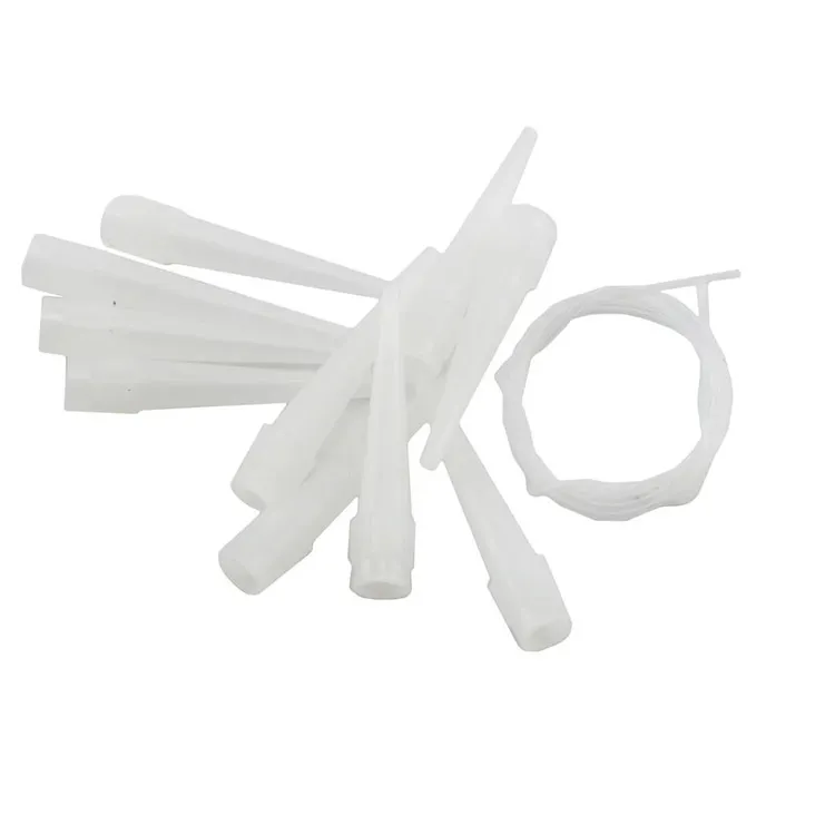 Комплект из 10 наконечников и 5 микротрубок для клея