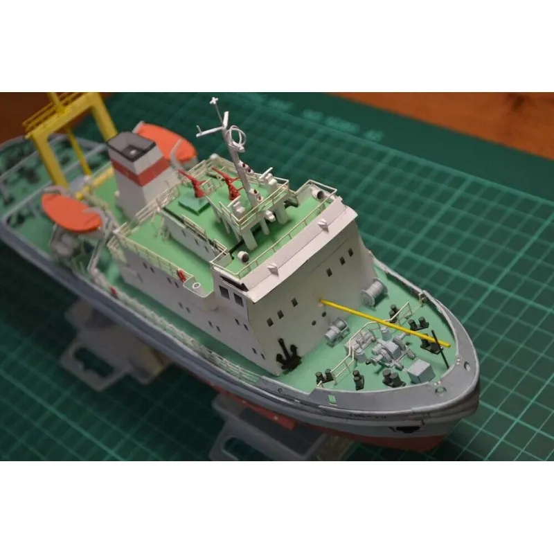 Модель из картона морской буксир пр. 714 МБ-15, СССР 1977 г.