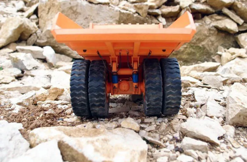 Модель из картона Карьерный самосвал