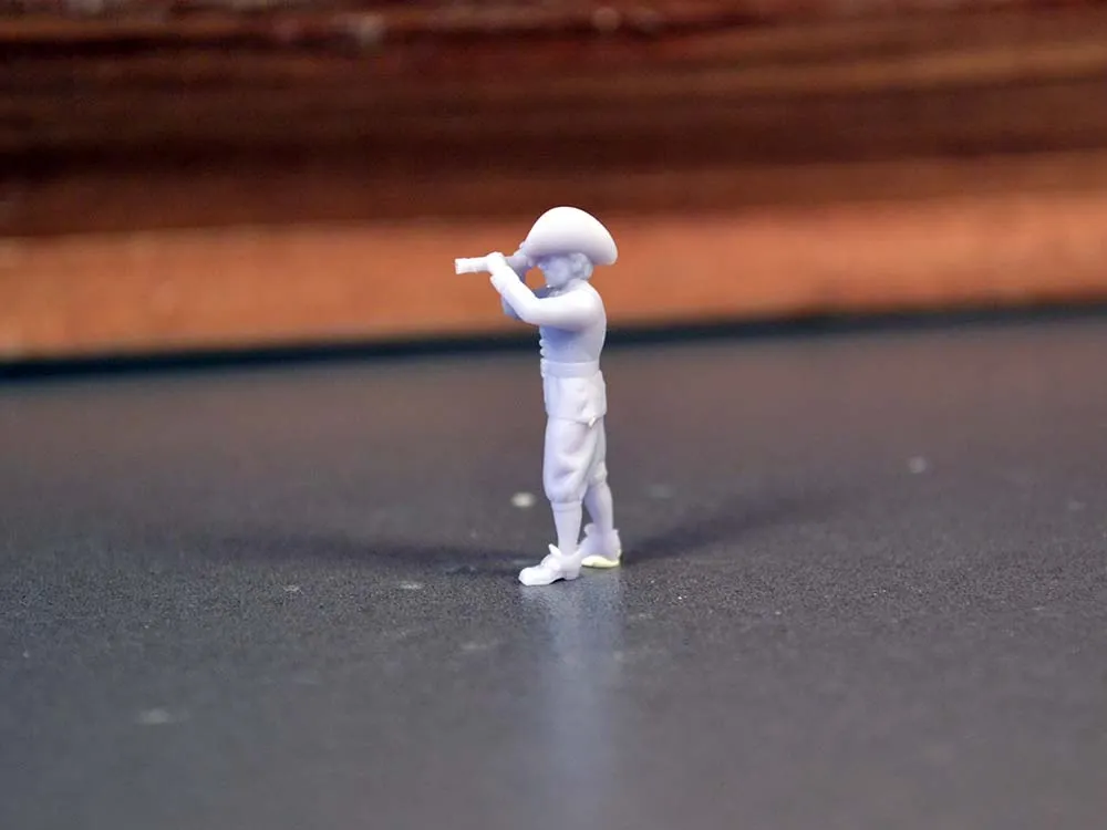 Фигурка капитана с подзорной трубой, 20 мм