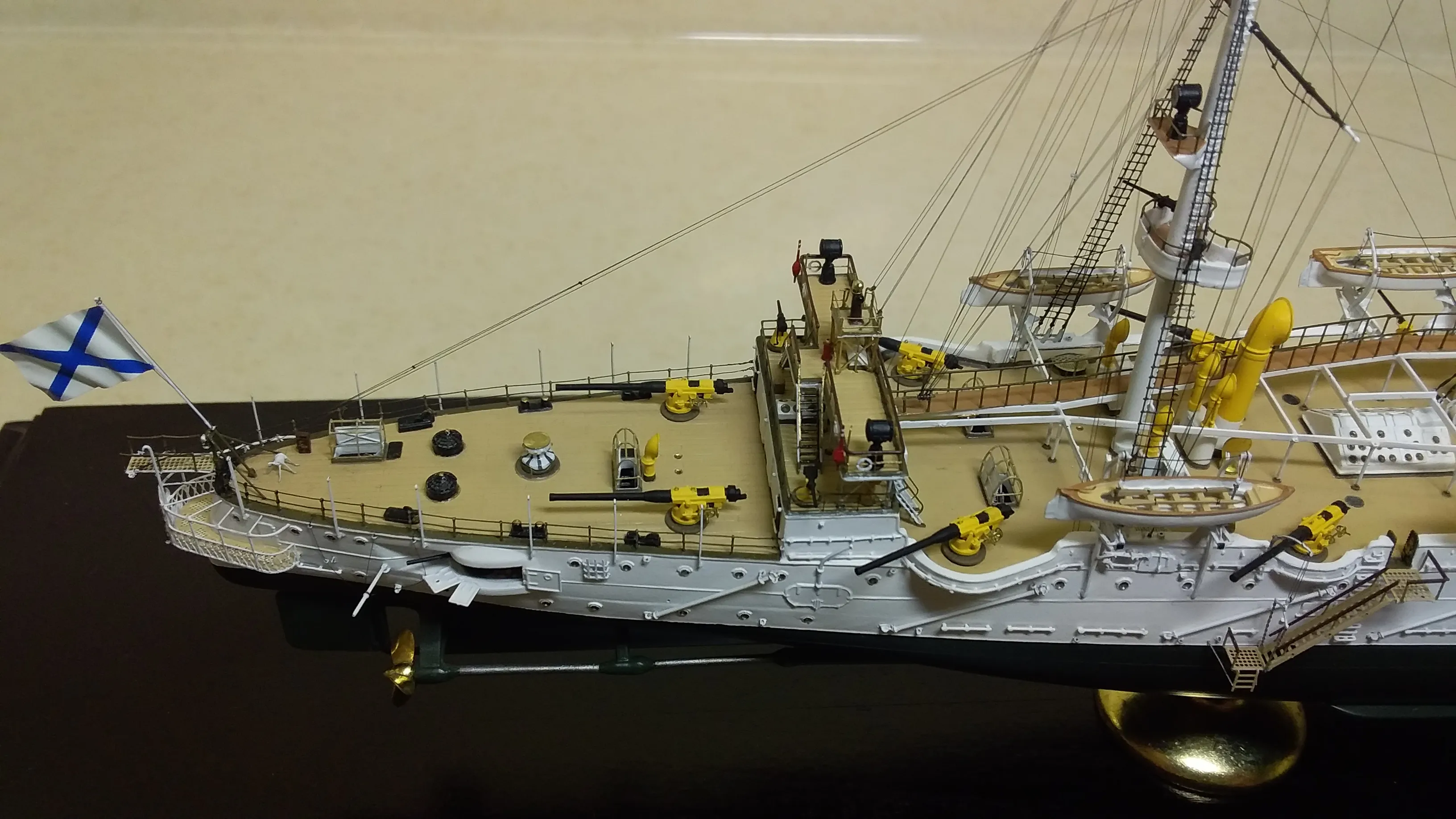 Модель корабля Бронепалубный крейсер 1 ранга «Варяг» - Верфь на Столе