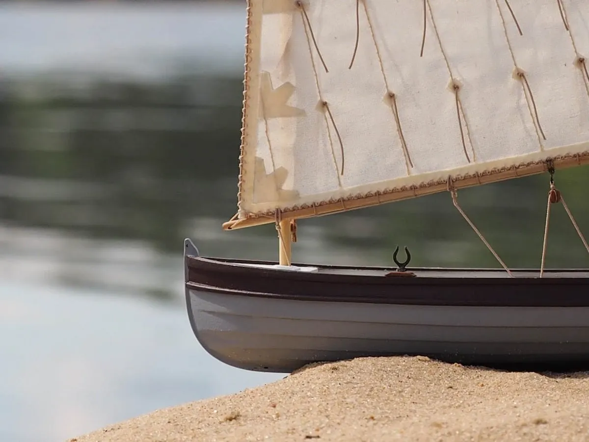 Модель Швертбот 12 футов