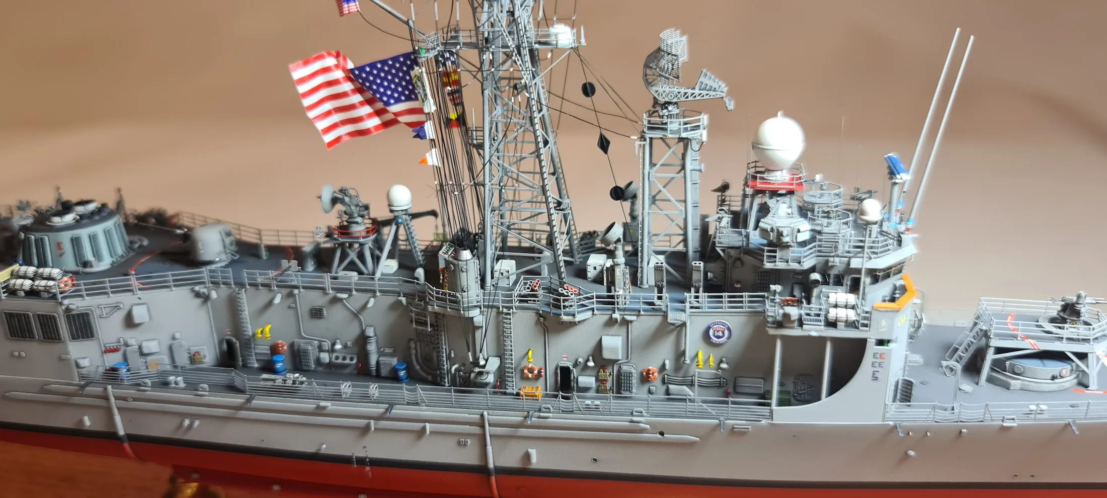 Модель корабля Фрегат Reuben James (FFG-57) - Верфь на Столе