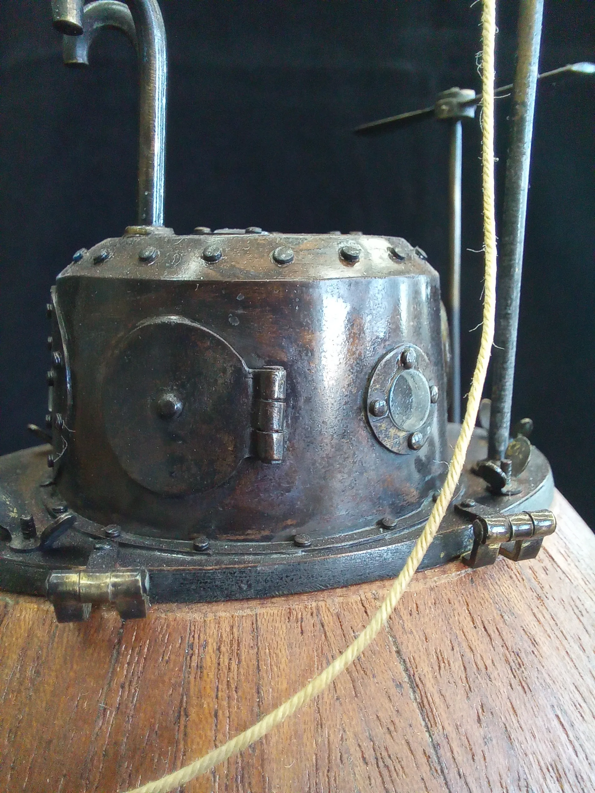 Модель корабля Подводная лодка "ЧЕРЕПАХА" Д. Бушнелла 1776 г. - Верфь на Столе