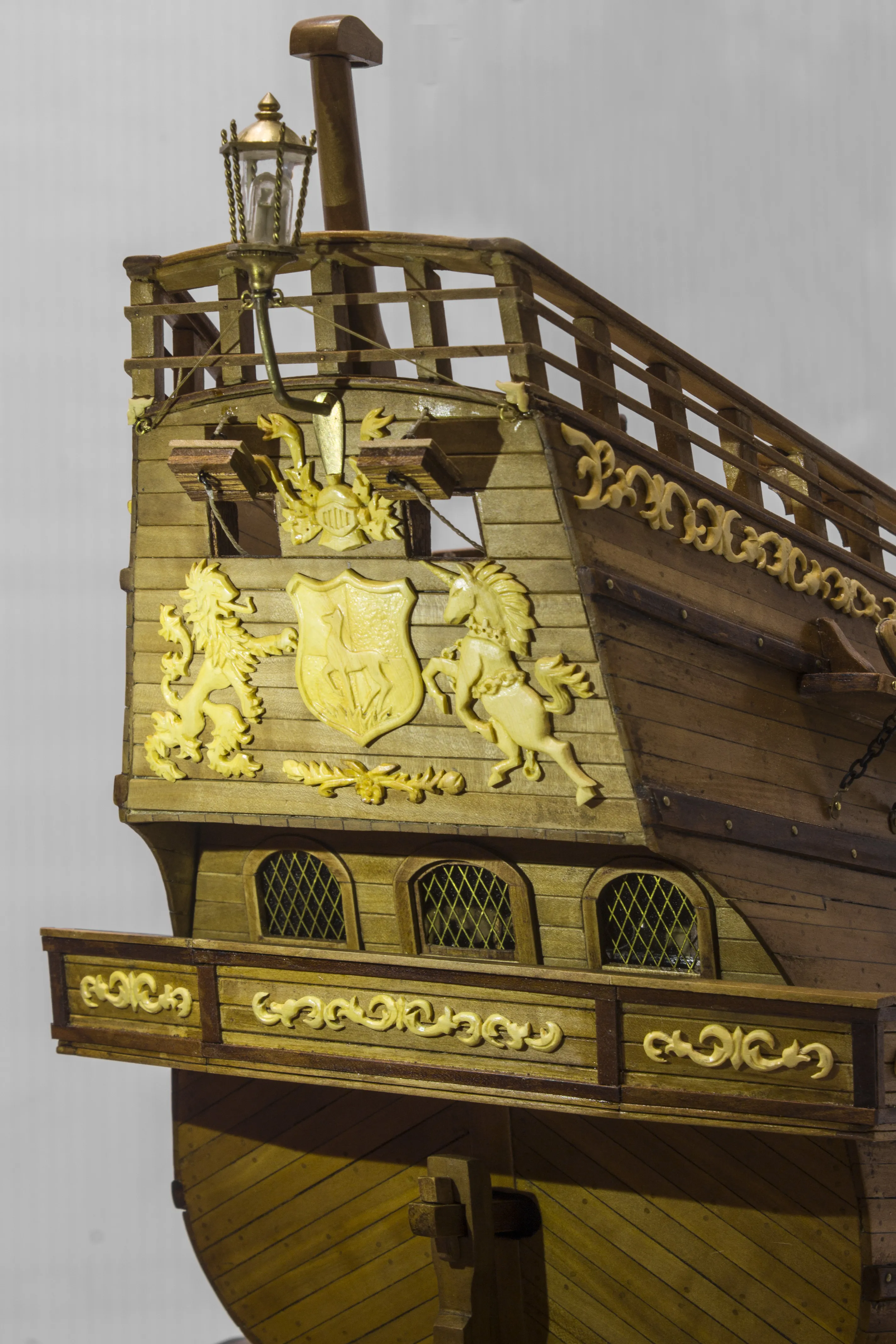 Модель корабля Английский галеон 16-го века  - Верфь на Столе