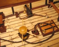 шпиль+пушка+брюк