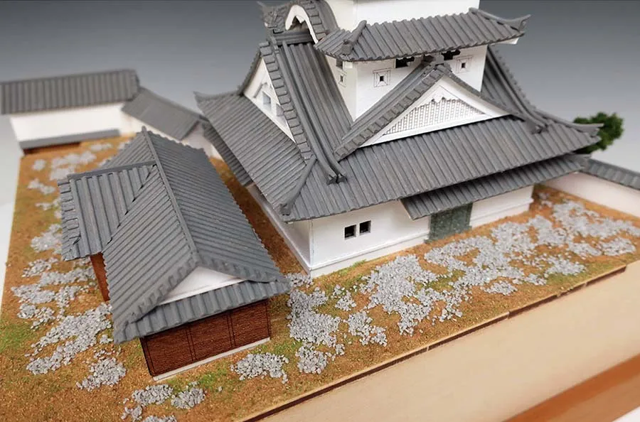 Замок Kochi-Jo + (Стартовый набор инструментов)