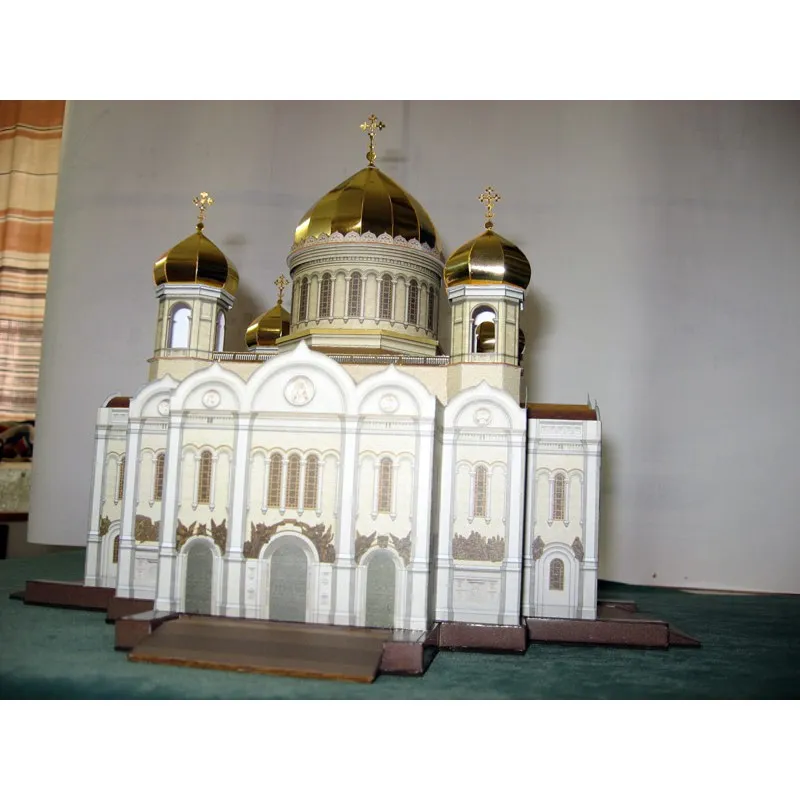 Модель из бумаги Храм Христа Спасителя