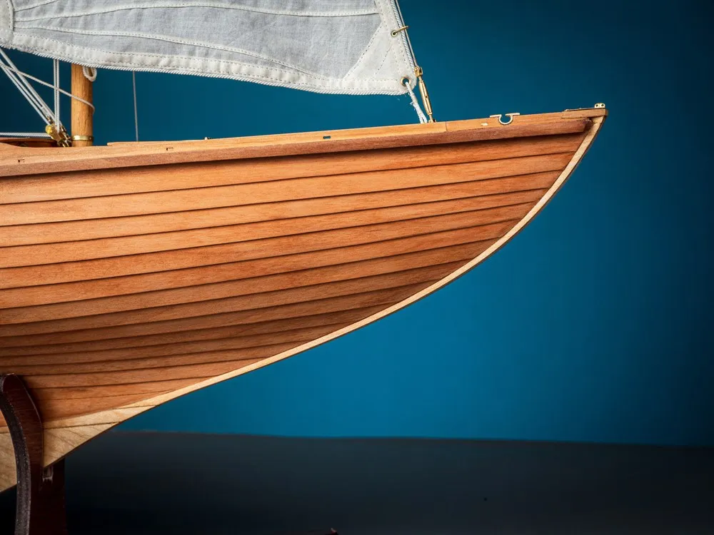 Яхта Folkboat, комплектация Продвинутая + (Полный набор инструментов, клея и лак)